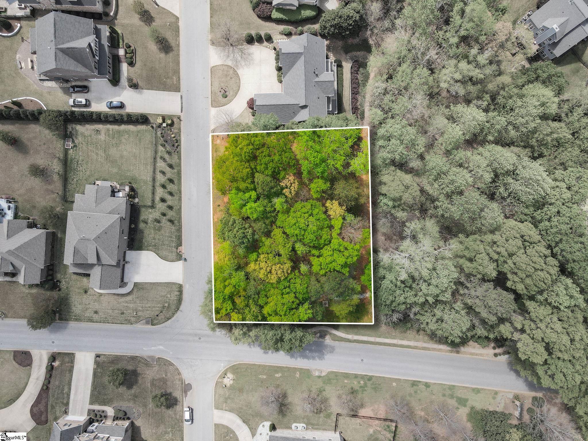 Land in Duncan 3