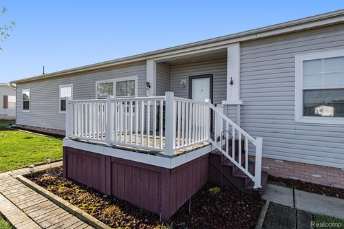 13813 Alaska Ave, Eagle, MI, 48822-9541 | Card Image