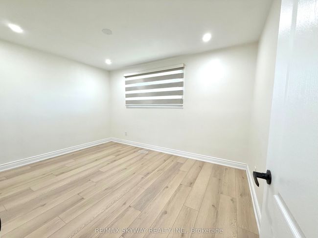 7461 Netherwood Rd, House other with 4 bedrooms, 4 bathrooms and 4 parking in Mississauga ON | Image 22