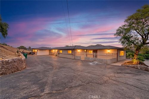 1820 Corona Ave, Norco, CA, 92860-3014 | Card Image