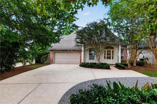 925 Beau Chene Dr, Mandeville, LA, 70471-1505 | Card Image