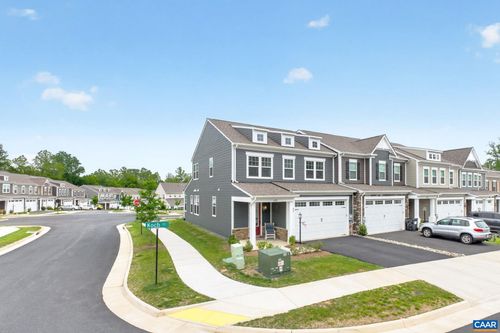 1630 Koch Ct, CHARLOTTESVILLE, VA, 22911-5654 | Card Image