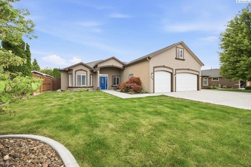 8705 W Bruneau Ave, Kennewick, WA, 99336-5090 | Card Image