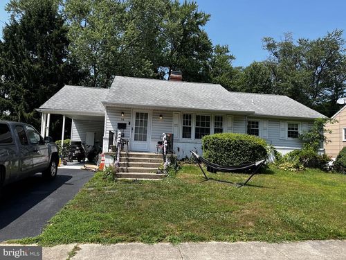 96 Dallas Ave, NEWARK, DE, 19711-5124 | Card Image