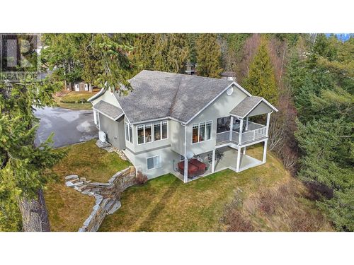 408 Balfour Heights Rd, Balfour, BC, V0G1C0 | Card Image