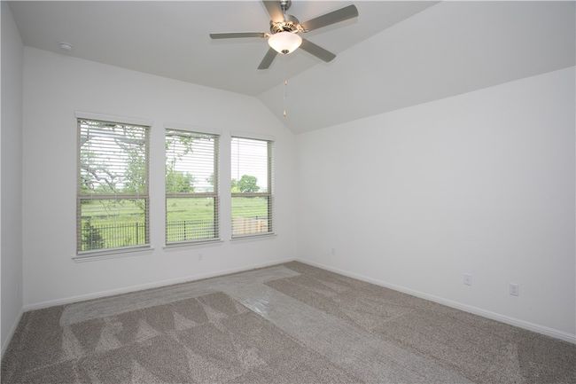 121 El Ranchero Rd, House other with 4 bedrooms, 2 bathrooms and 4 parking in Georgetown TX | Image 15