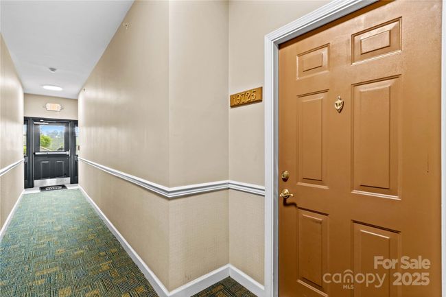 Welcoming Entry | Image 9