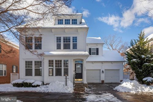 10064 Orland Stone Dr, BRISTOW, VA, 20136-2660 | Card Image
