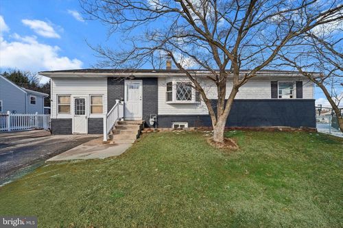 4 Rambo Ter, NEW CASTLE, DE, 19720-4045 | Card Image