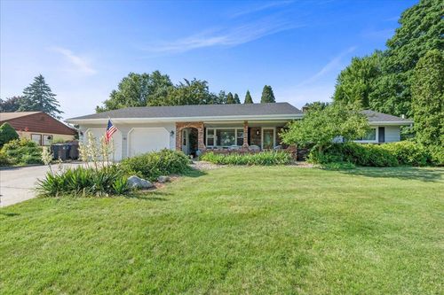 620 Riverview Drive, Plymouth, WI, 53073 | Card Image