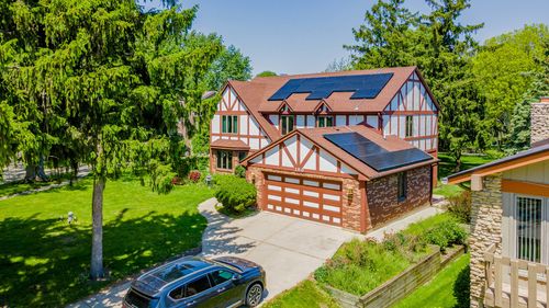 150 Shady Ln, Bartlett, IL, 60103-4532 | Card Image