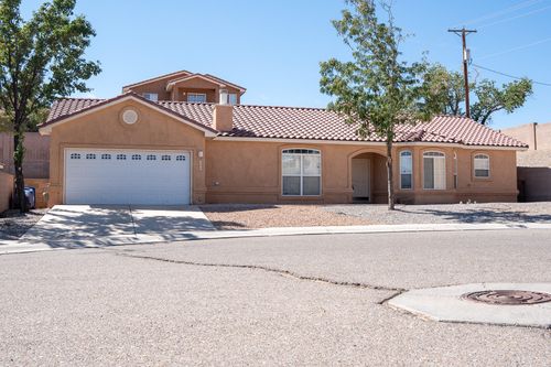 5520 Payson Ct Nw, Albuquerque, NM, 87120-3220 | Card Image