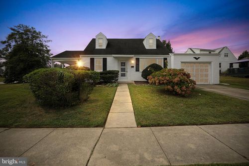 706 Brooke Ave, MORTON, PA, 19070 | Card Image