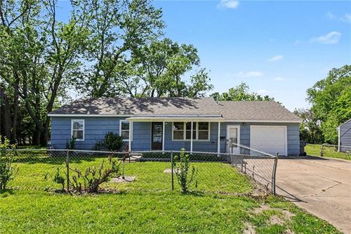 1037 S Brockway St, Olathe, KS, 66061-5223 | Card Image