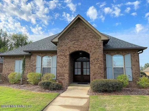 212 Stillhouse Creek Dr, Madison, MS, 39110-6976 | Card Image