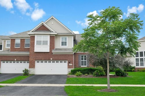 1031-1031 Ravendale Ct, Naperville, IL, 60540-1949 | Card Image