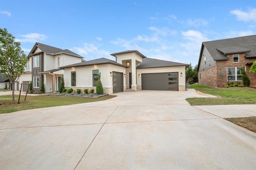 5800 Nw 154th Ter, Edmond, OK, 73013-3039 | Card Image