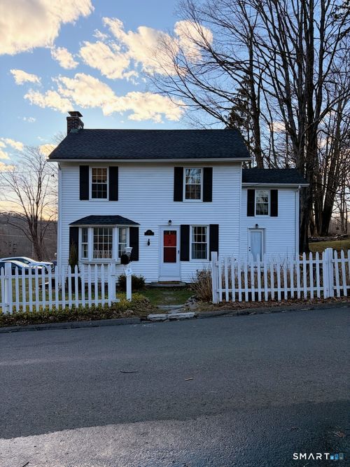 89 S End Ave, Durham, CT, 06422-2901 | Card Image