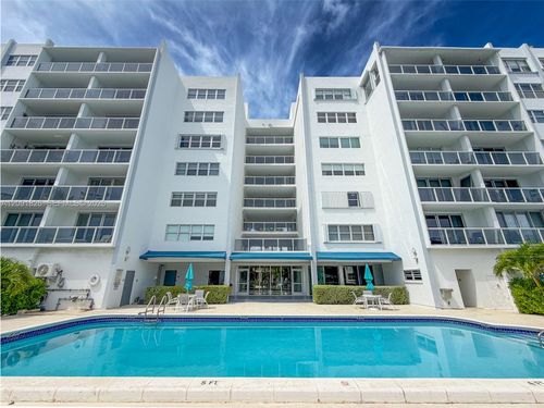 202s-9381 E Bay Harbor Dr, Bay Harbor Islands, FL, 33154-2335 | Card Image
