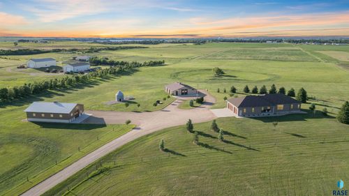 44946 173rd St Street, Watertown, SD, 57201 | Card Image