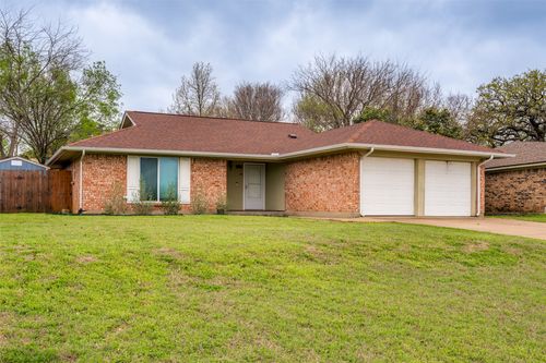 732 Danvers Ln, Mansfield, TX, 76063-2817 | Card Image