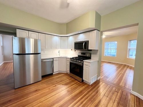 1-22 Pleasant Ave, Somerville, MA, 02143-1815 | Card Image