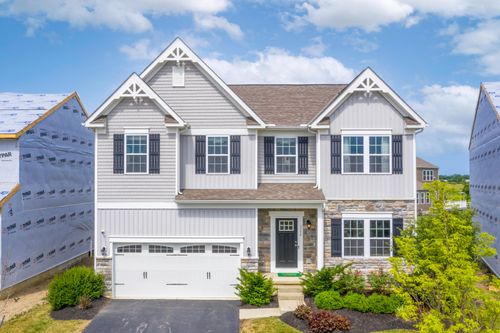 7576 Bullseye Dr, Canal Winchester, OH, 43110-7568 | Card Image