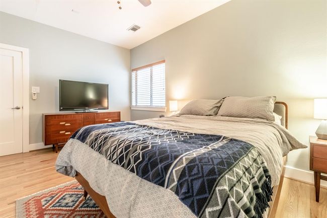 B - 4104 Spencer St, House other with 3 bedrooms, 4 bathrooms and 2 parking in Houston TX | Image 25