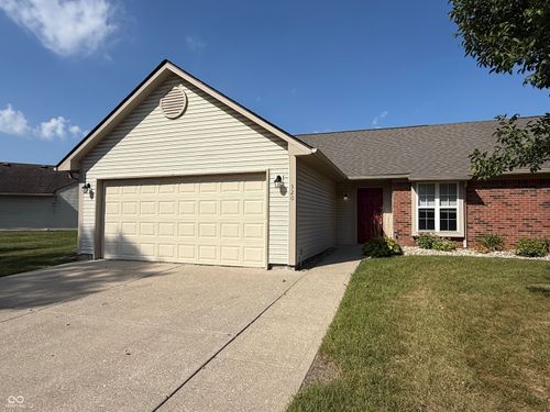 320 Woodberry Dr, Danville, IN, 46122-7862 | Card Image