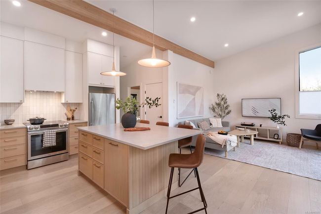 585 Wildwood Cres, House other with 1 bedrooms, 1 bathrooms and 3 parking in Gabriola Island BC | Image 16