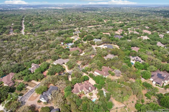 20646 Wahl Ln, House other with 5 bedrooms, 6 bathrooms and null parking in Garden Ridge TX | Image 35