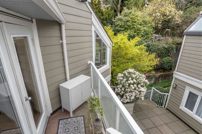A2 - 1100 W 6 Th Avenue, Townhouse with 2 bedrooms, 1 bathrooms and 2 parking in Vancouver BC | Image 17