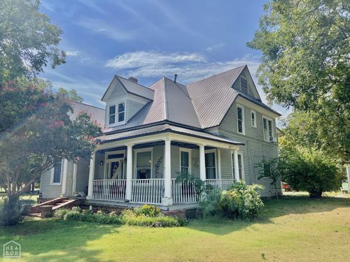 100 S Dowell Ave, Tuckerman, AR, 72473-9032 | Card Image