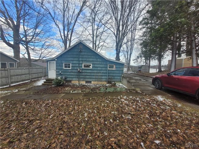 8 E High Banks Drive, House other with 3 bedrooms, 1 bathrooms and null parking in Granby NY | Image 11