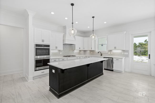 Kitchen | Image 9