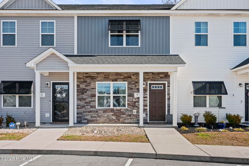 4 Catalina Cir, Swansboro, NC, 28584-0159 | Card Image