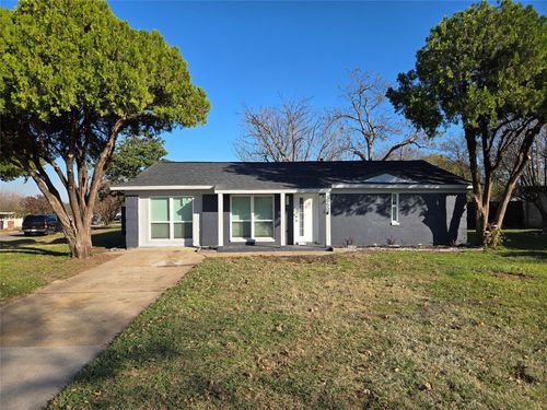 3950 Ambrose Cir, Dallas, TX, 75241-5202 | Card Image