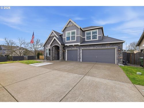 2319 N Roger Smith Dr, Newberg, OR, 97132-2461 | Card Image