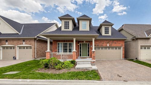 33 Seedhouse Road, Brampton, ON, L6R3Z5 | Card Image