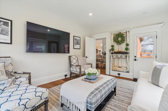 524 Locust St, Home with 0 bedrooms, 2 bathrooms and null parking in Burlington ON | Image 16