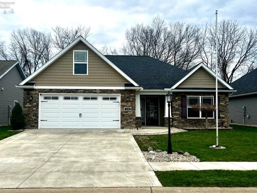 130 N Port Ln, Huron, OH, 44839-2339 | Card Image