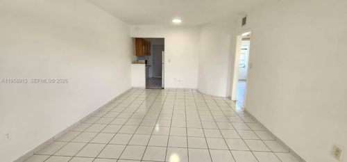 10b-3670 Sw 10th St, Miami, FL, 33135-4229 | Card Image
