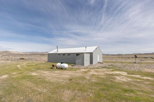 51 Horseshoe Cir, Beowawe, NV, 89821-8097 | Card Image