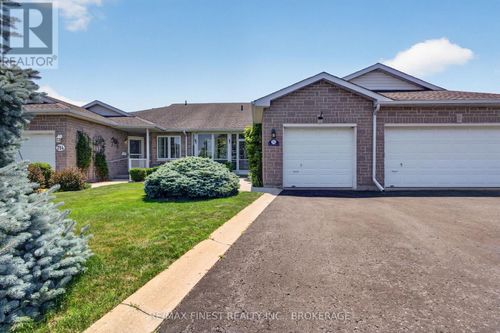 712 Millwood Dr, Kingston, ON, K7M8Z2 | Card Image