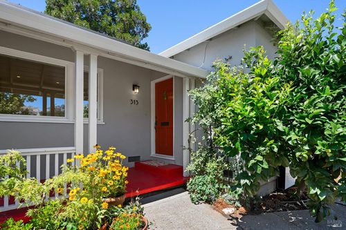 313 N Jefferson St, Cloverdale, CA, 95425-3222 | Card Image