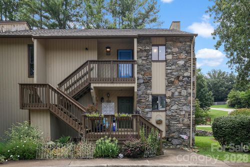 304 Birch Forest Ln, Asheville, NC, 28803-3259 | Card Image