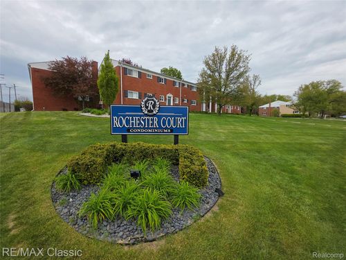 206-1101 Tienken Ct, Rochester Hills, MI, 48306-4358 | Card Image