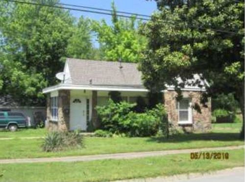 901 Ne 2nd St, Bentonville, AR, 72712-5410 | Card Image