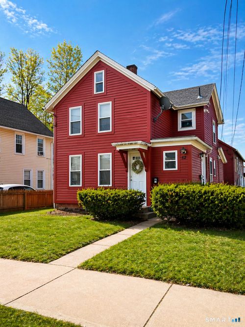 52 Pearl St, Manchester, CT, 06040-5310 | Card Image