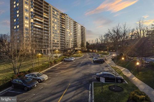 apt-918-5500 Holmes Run Pkwy, ALEXANDRIA, VA, 22304-2859 | Card Image